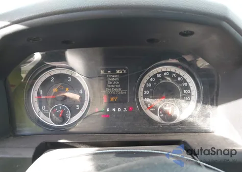 2018 Ram 2500 Tradesman 4X4 8' Box z USA, uszkodzony, nr VIN 3C6UR5HLXJG191191